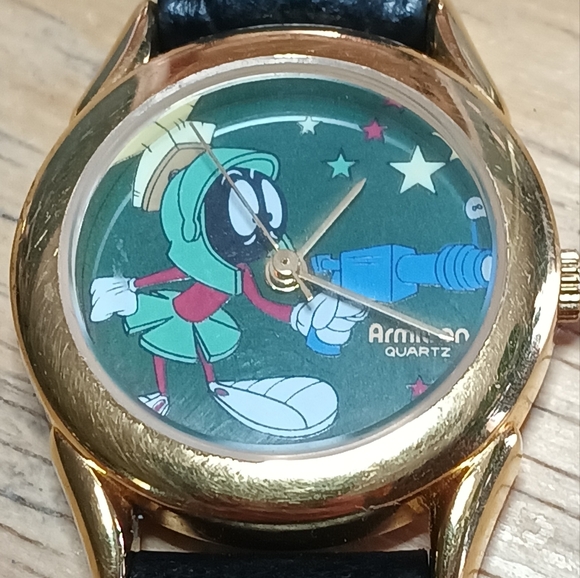 X Looney Tunes Marvin the Martian MOOD dial watch gold tone case 3 hand move - Picture 5 of 15